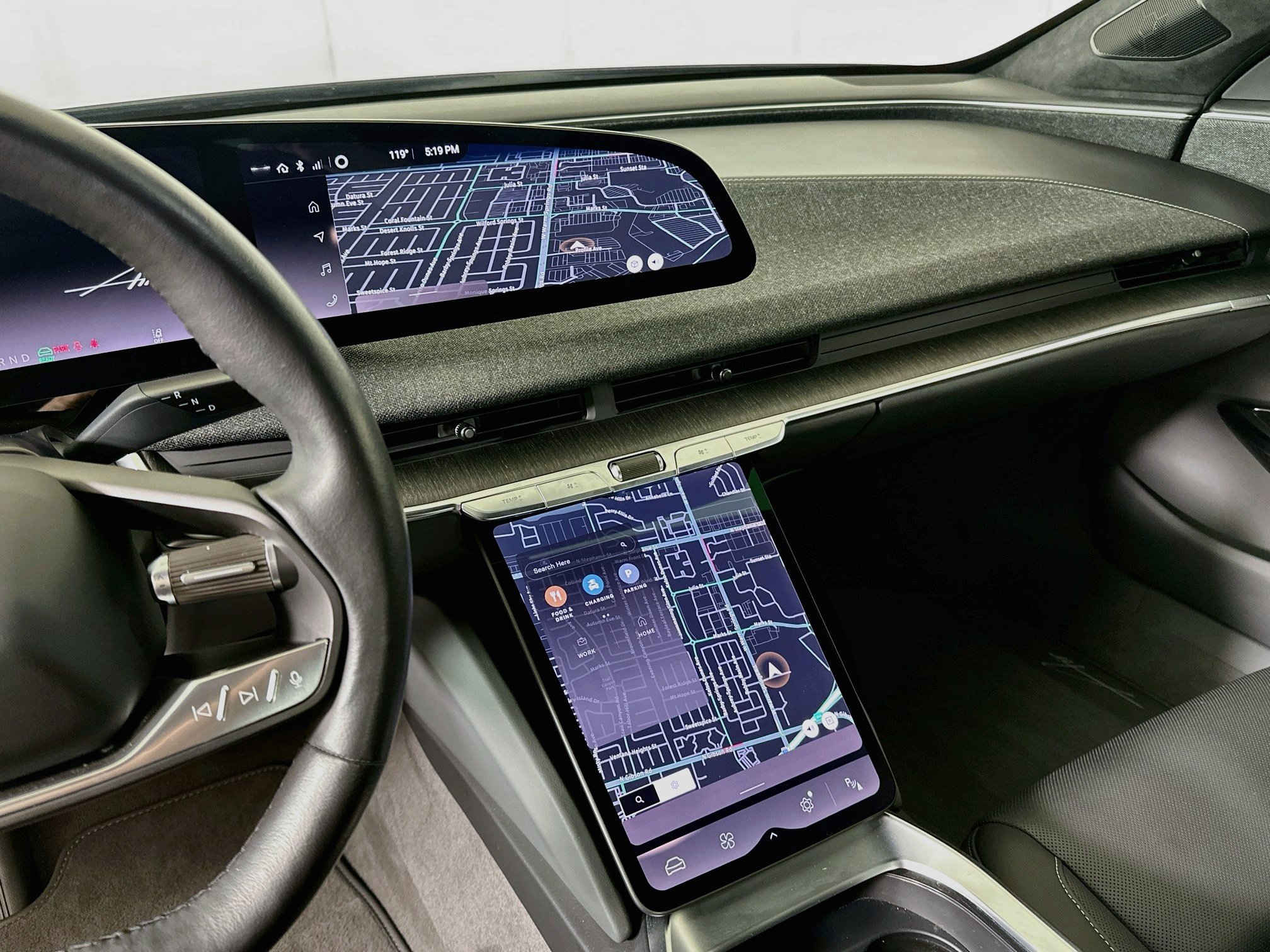 Used 2024 Lucid Air Touring AWD/4WD image 22