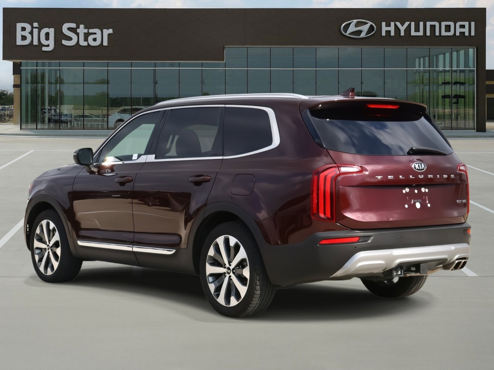 Used 2020 Kia Telluride EX w/ EX Premium Package image 3