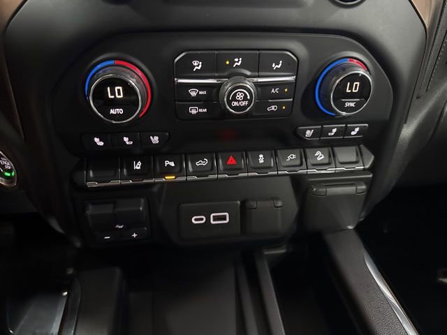 Used 2020 Chevrolet Silverado 2500 High Country w/ Z71 Off-Road Package AWD/4WD image 27