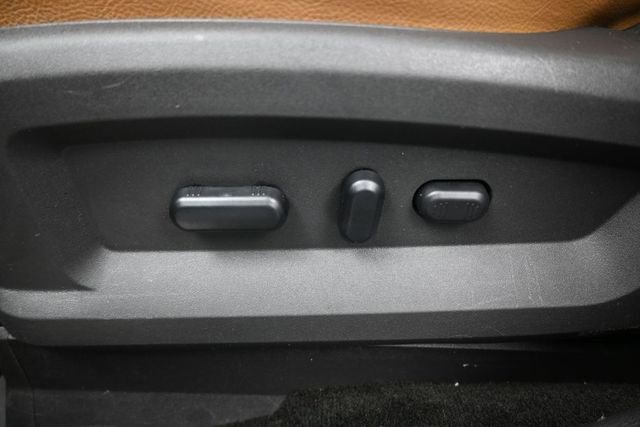 Used 2013 Lincoln MKX FWD image 31