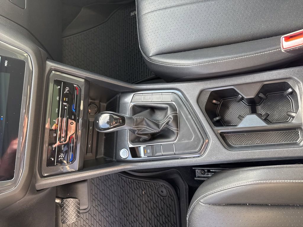 Certified 2023 Volkswagen Tiguan SE w/ Panoramic Sunroof Package image 28