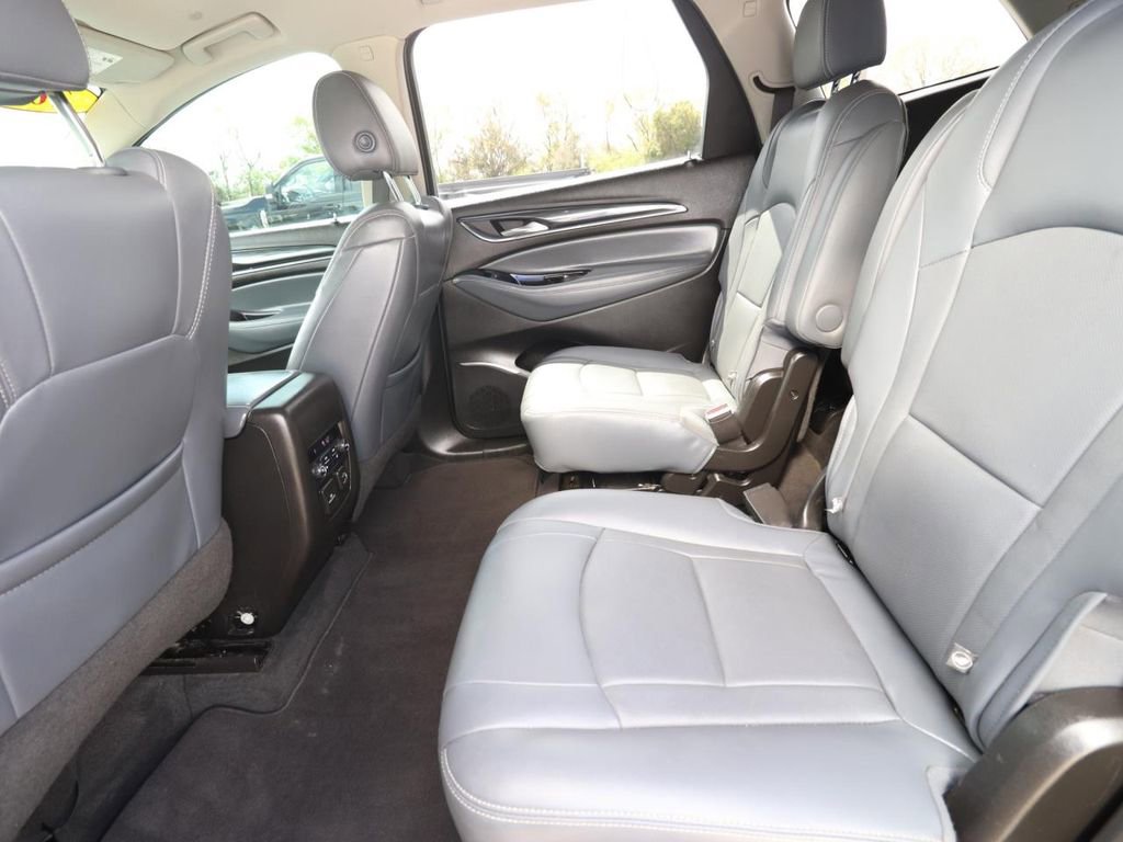 Used 2019 Buick Enclave Premium image 12
