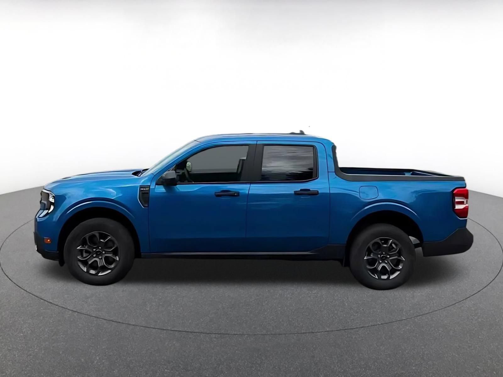 Used 2026 Ford Maverick XLT w/ Equipment Group 301A AWD/4WD image 8