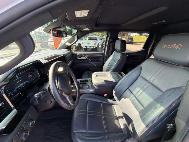Used 2022 Chevrolet Silverado 1500 High Country w/ High Country Premium Package AWD/4WD image 30
