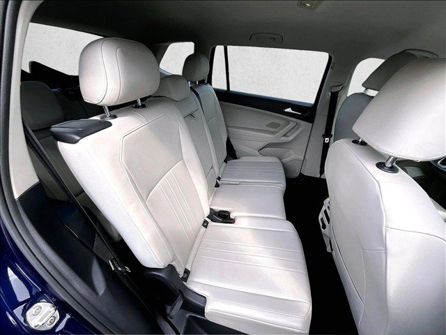 Used 2022 Volkswagen Tiguan SE FWD image 26
