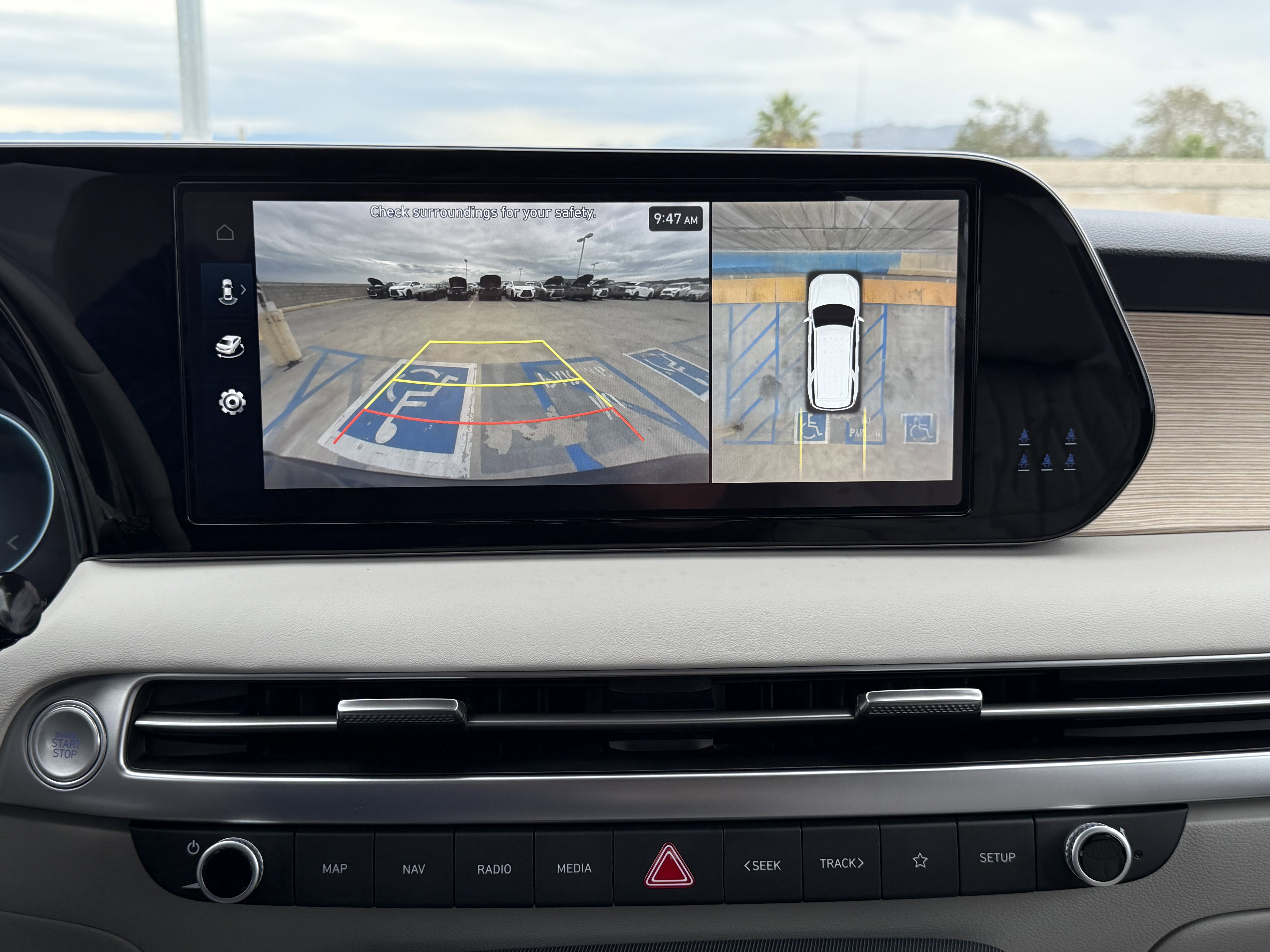 Used 2023 Hyundai Palisade Limited image 25