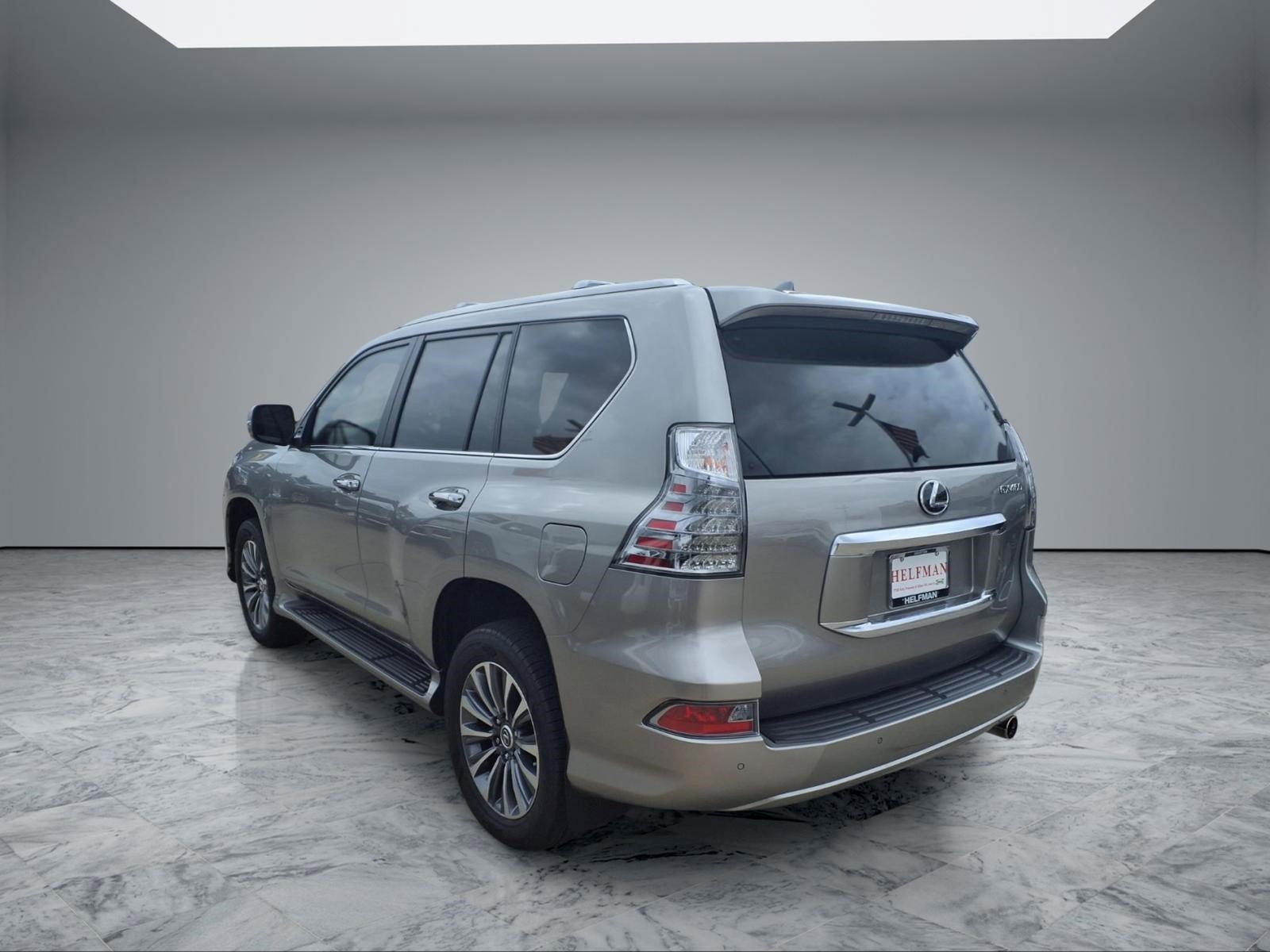 Used 2023 Lexus GX 460 Luxury w/ Accessory Package AWD/4WD image 5