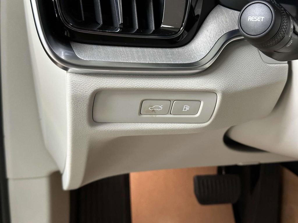 Certified 2024 Volvo S60 T8 Plus w/ Climate Package image 20