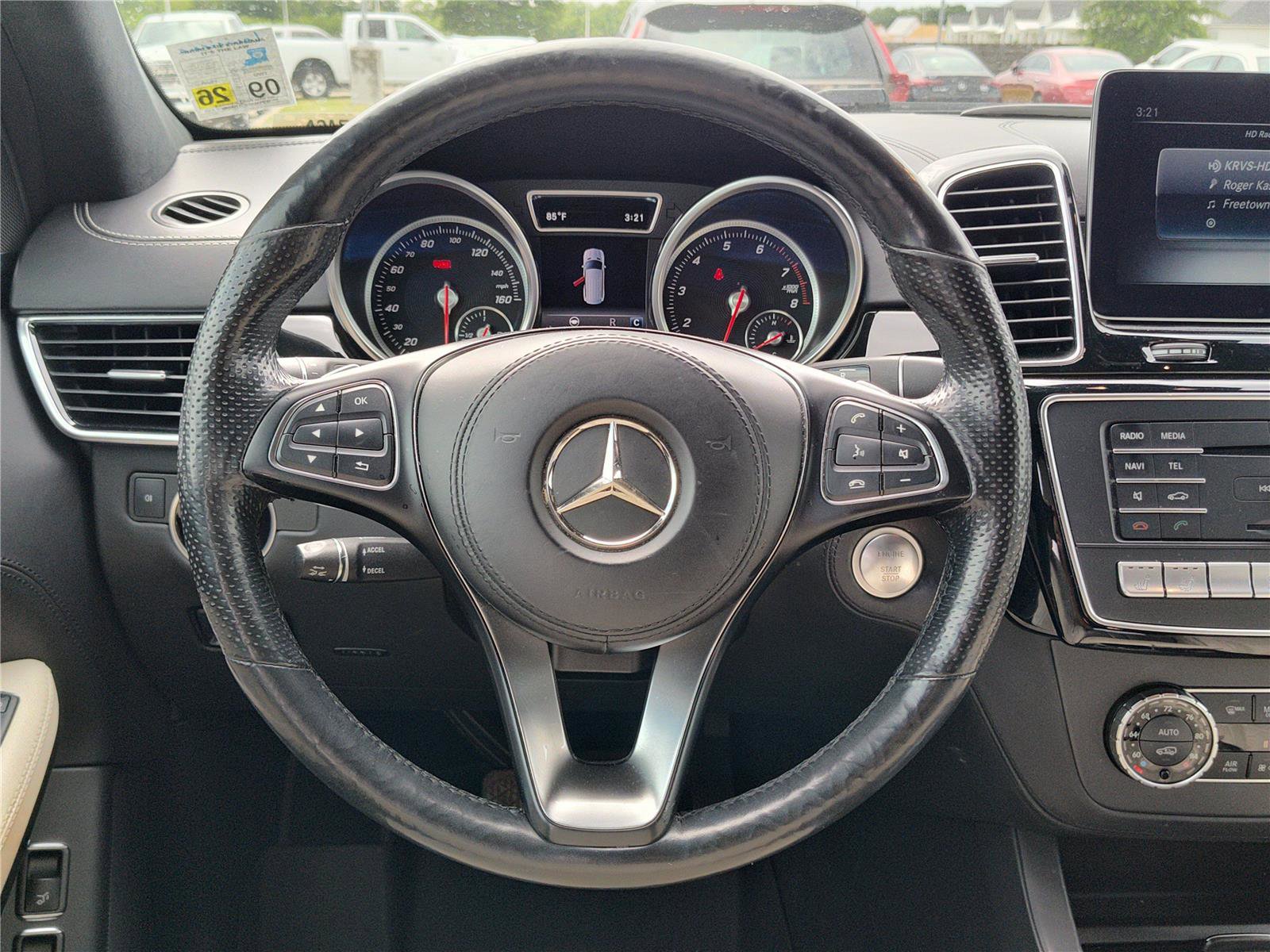 Used 2019 Mercedes-Benz GLS 550 4MATIC image 18