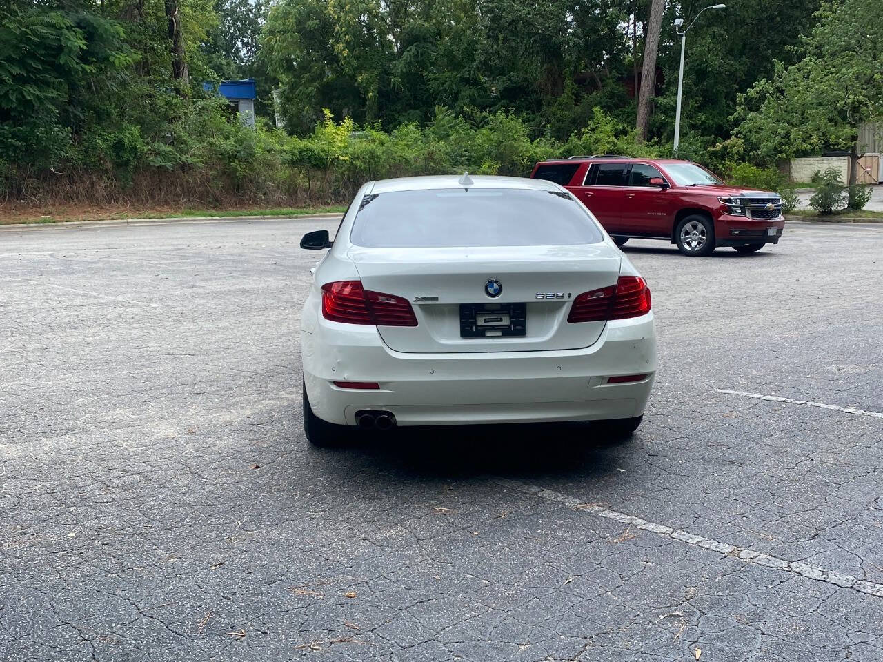 Used 2015 BMW 528i xDrive Sedan AWD/4WD image 6