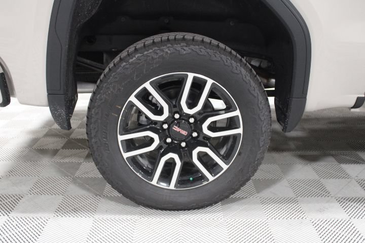 New 2026 GMC Sierra 1500 AT4 w/ AT4 Premium Package AWD/4WD image 46