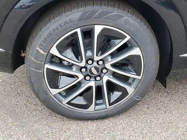 New 2026 Cadillac Optiq Sport 1 image 7