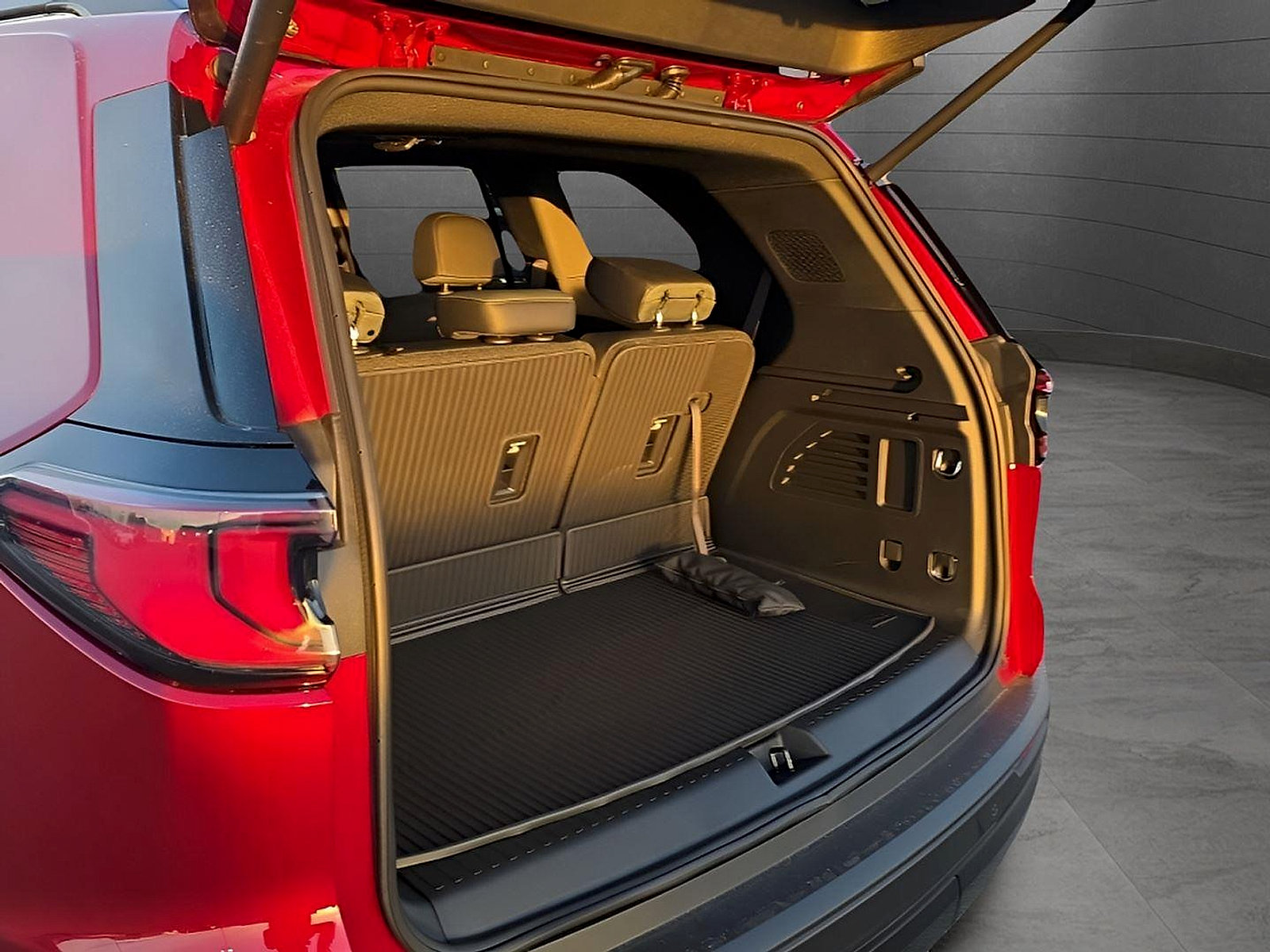 New 2026 GMC Acadia AT4 w/ Super Cruise Package AWD/4WD image 10