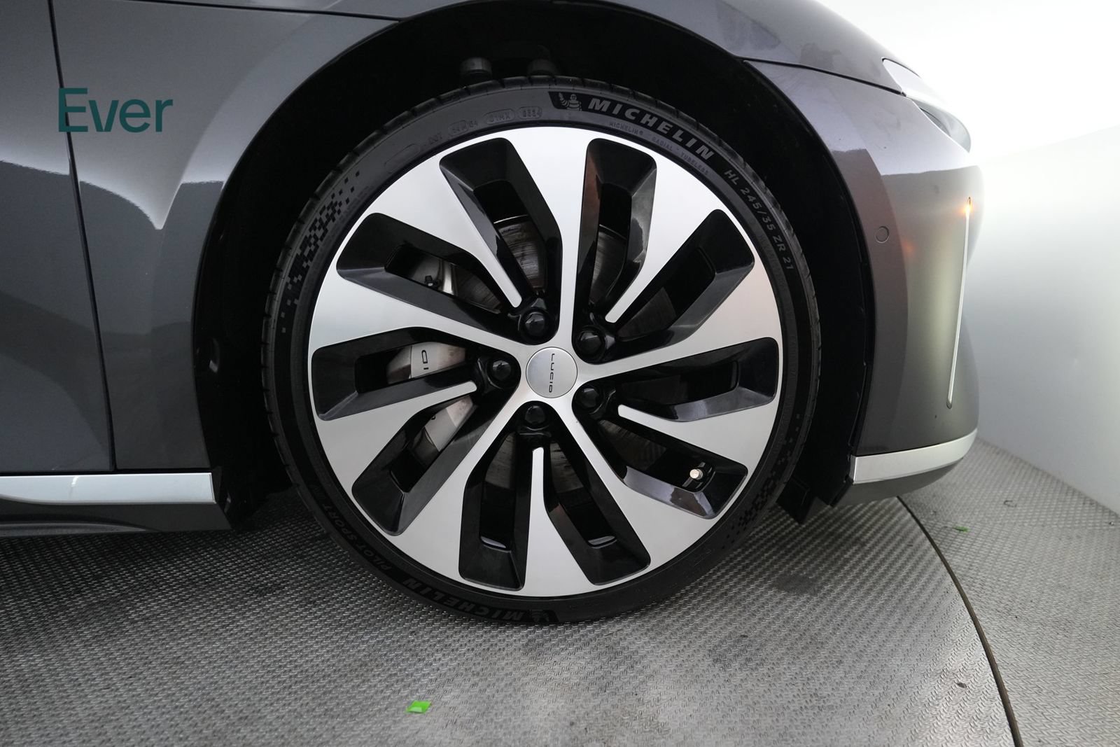 Used 2023 Lucid Air Touring AWD/4WD image 22