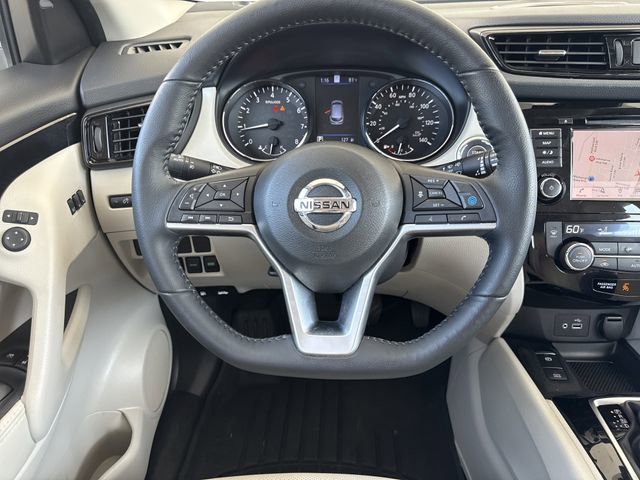 Used 2022 Nissan Rogue Sport SL w/ Premium Package image 12