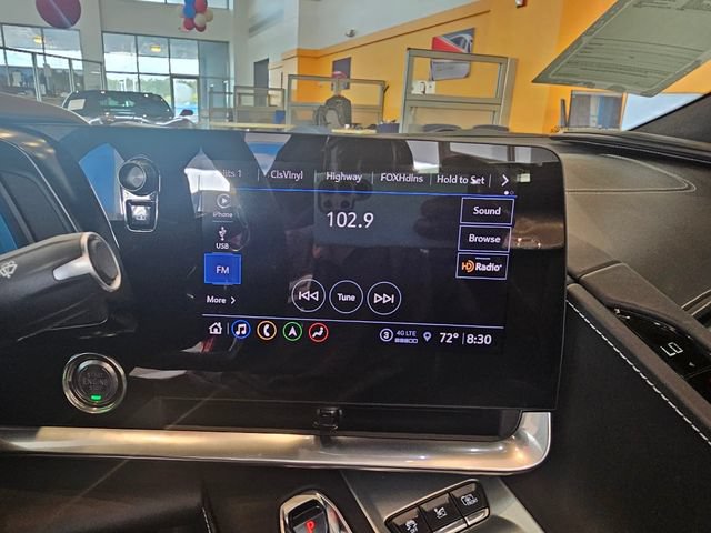 Used 2023 Chevrolet Corvette Stingray Premium Conv w/ Battery Protection Package RWD image 17