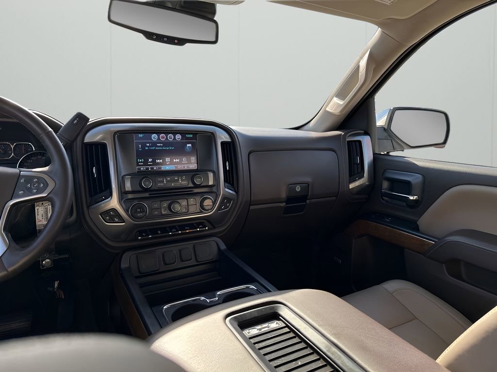 Used 2018 Chevrolet Silverado 1500 LTZ w/ Texas Edition image 22