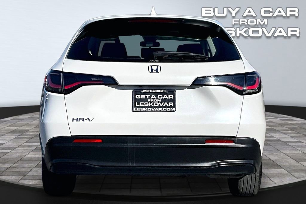 Used 2024 Honda HR-V LX image 4
