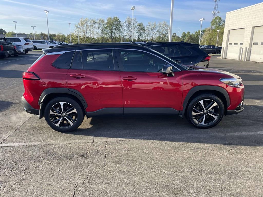 Used 2025 Toyota Corolla Cross AWD Hybrid w/ Convenience Package image 12