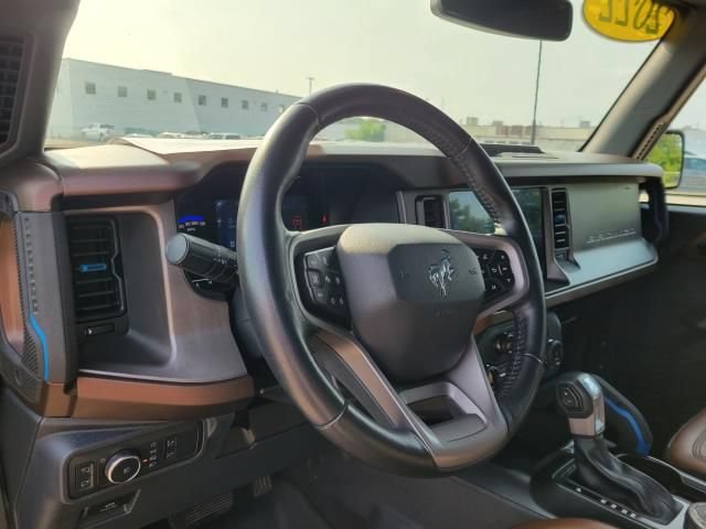Used 2022 Ford Bronco Outer Banks AWD/4WD image 18
