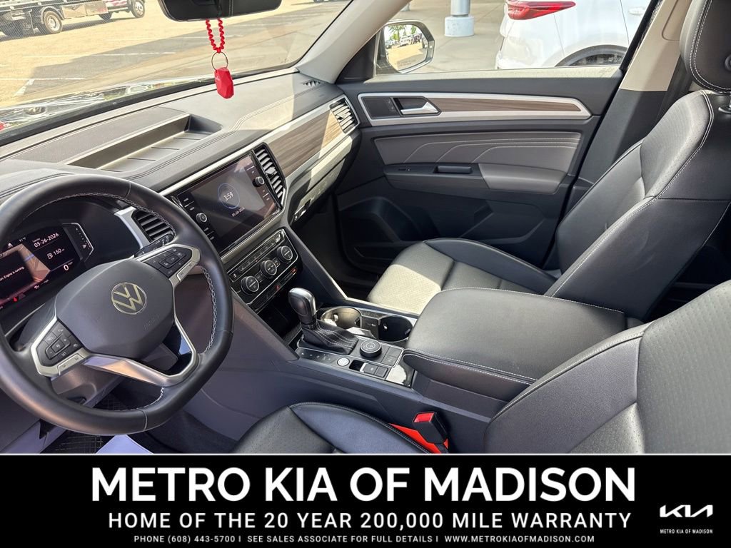 Used 2022 Volkswagen Atlas SEL AWD/4WD image 15