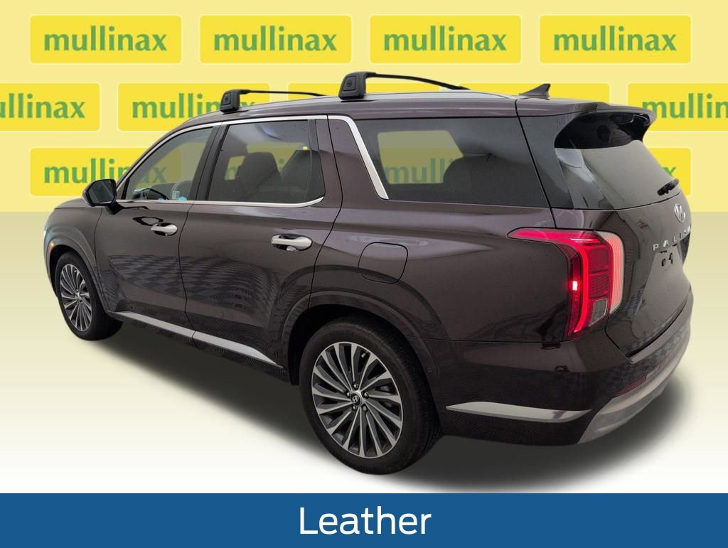 Used 2024 Hyundai Palisade Calligraphy image 10