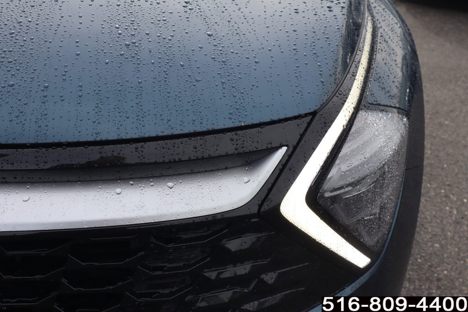 Used 2023 Kia Sportage EX image 12