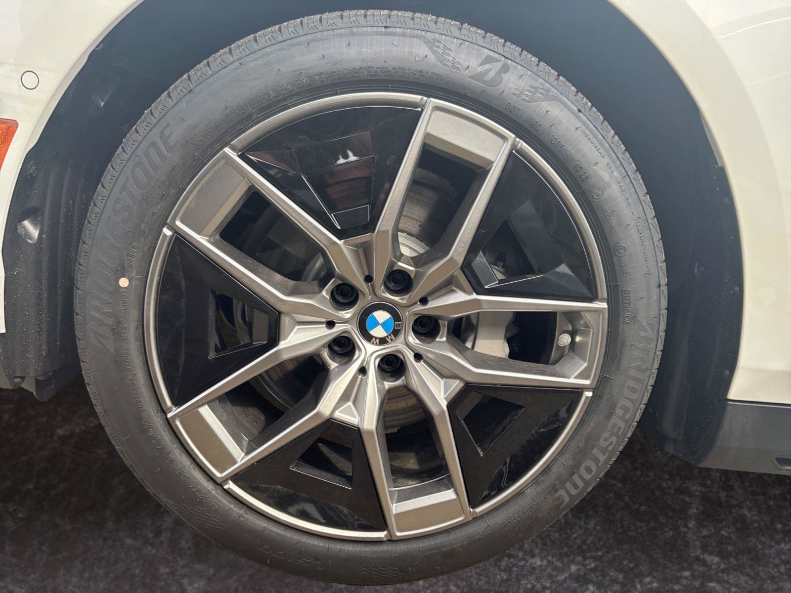 New 2026 BMW 530i xDrive AWD/4WD image 29