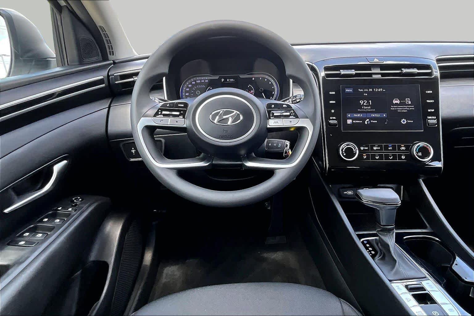 Certified 2023 Hyundai Tucson SE AWD/4WD image 6