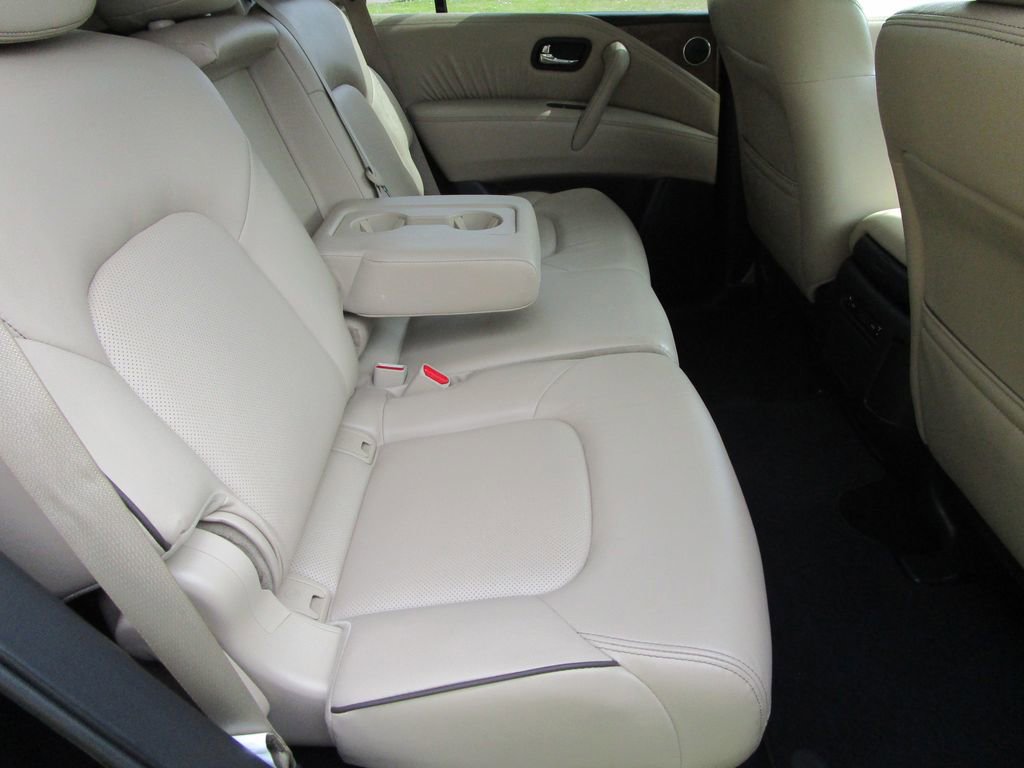 Used 2024 Nissan Armada SL w/ Cargo Package image 19