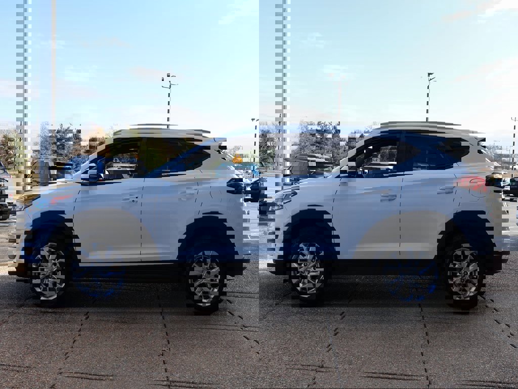 Used 2019 Hyundai Tucson Value w/ Cargo Package image 3