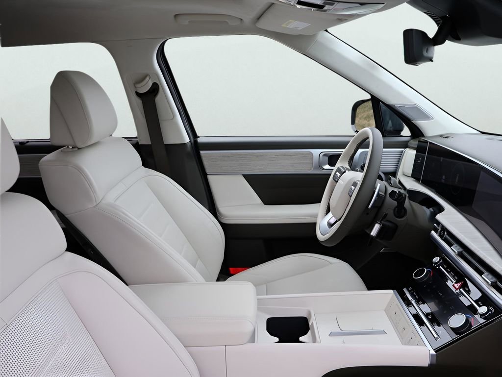 Used 2025 Hyundai Santa Fe Calligraphy AWD/4WD image 9