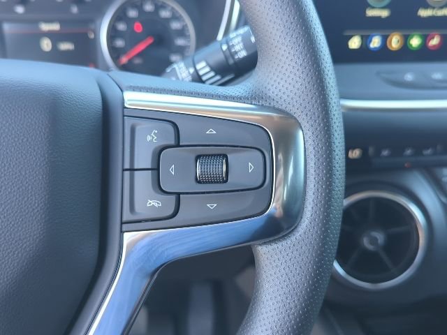 New 2025 Chevrolet Blazer LT w/ Convenience Package image 17