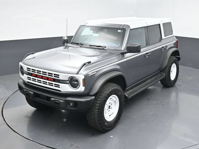 Certified 2025 Ford Bronco Heritage Edition AWD/4WD image 40