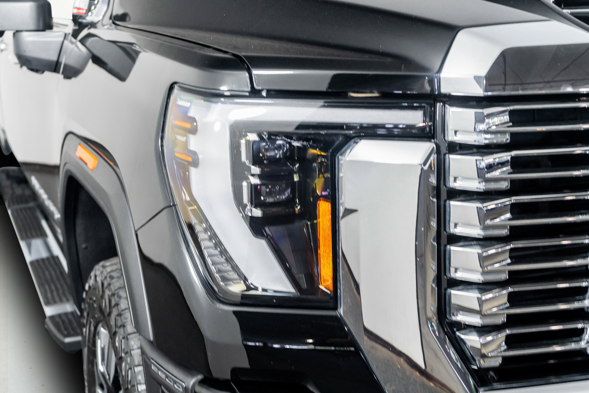 Used 2025 GMC Sierra 3500 Denali w/ Denali Reserve Package image 22