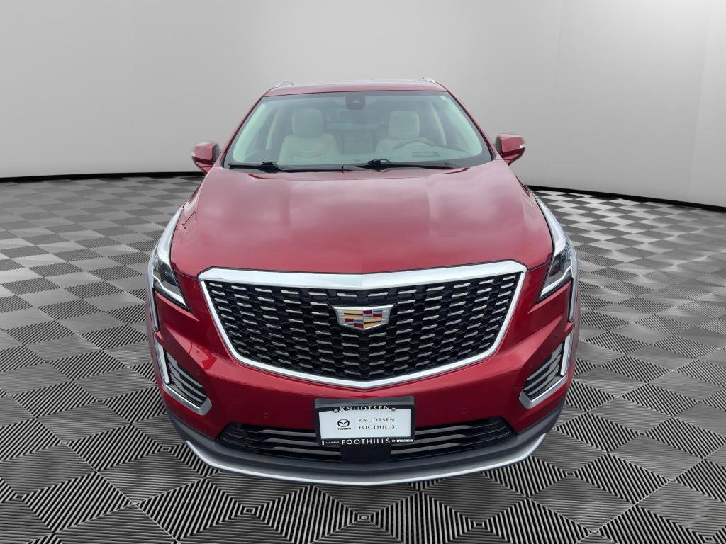 Used 2021 Cadillac XT5 Premium Luxury image 2