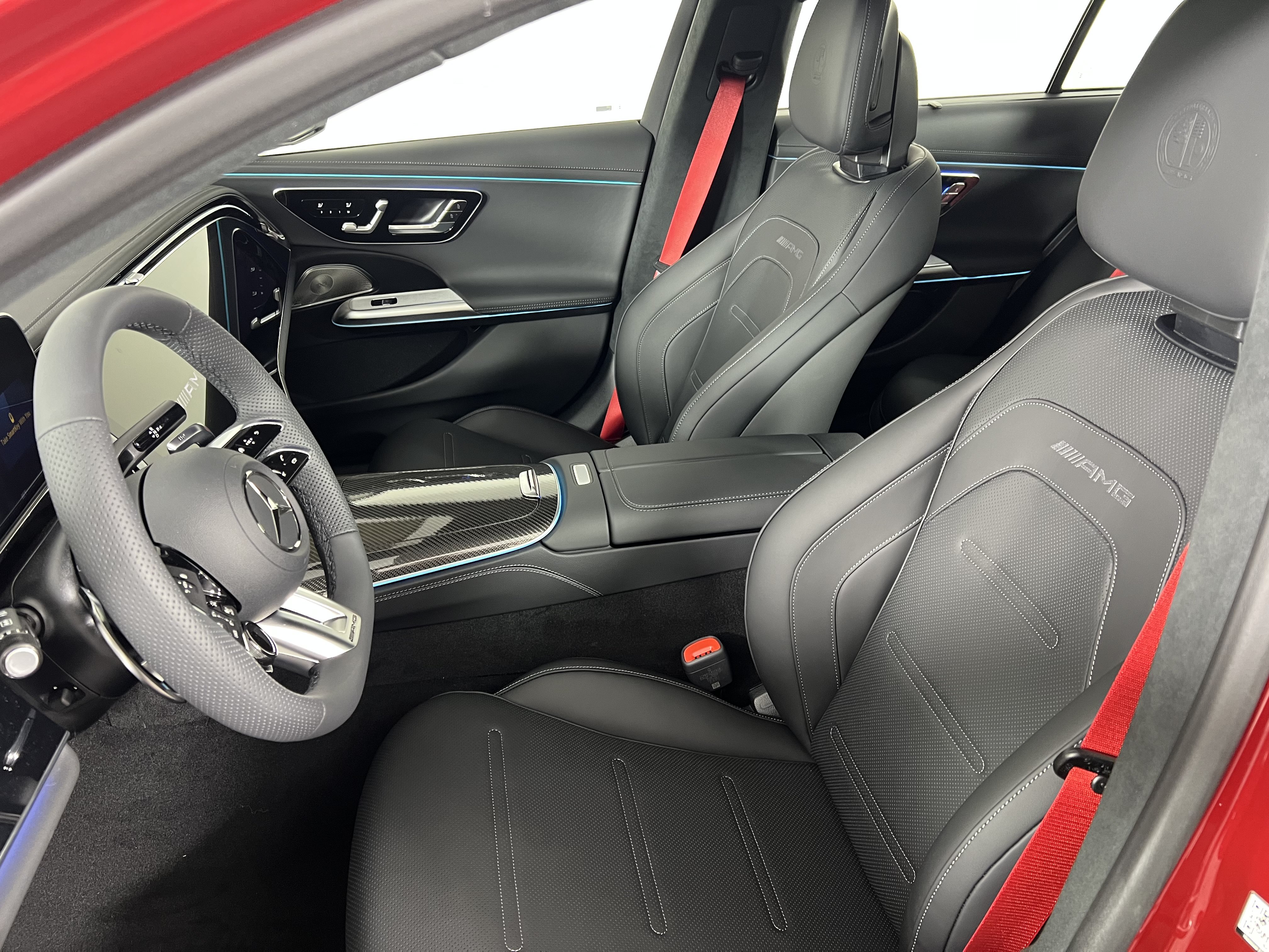 New 2026 Mercedes-Benz E 53 AMG e 4MATIC Sedan image 17