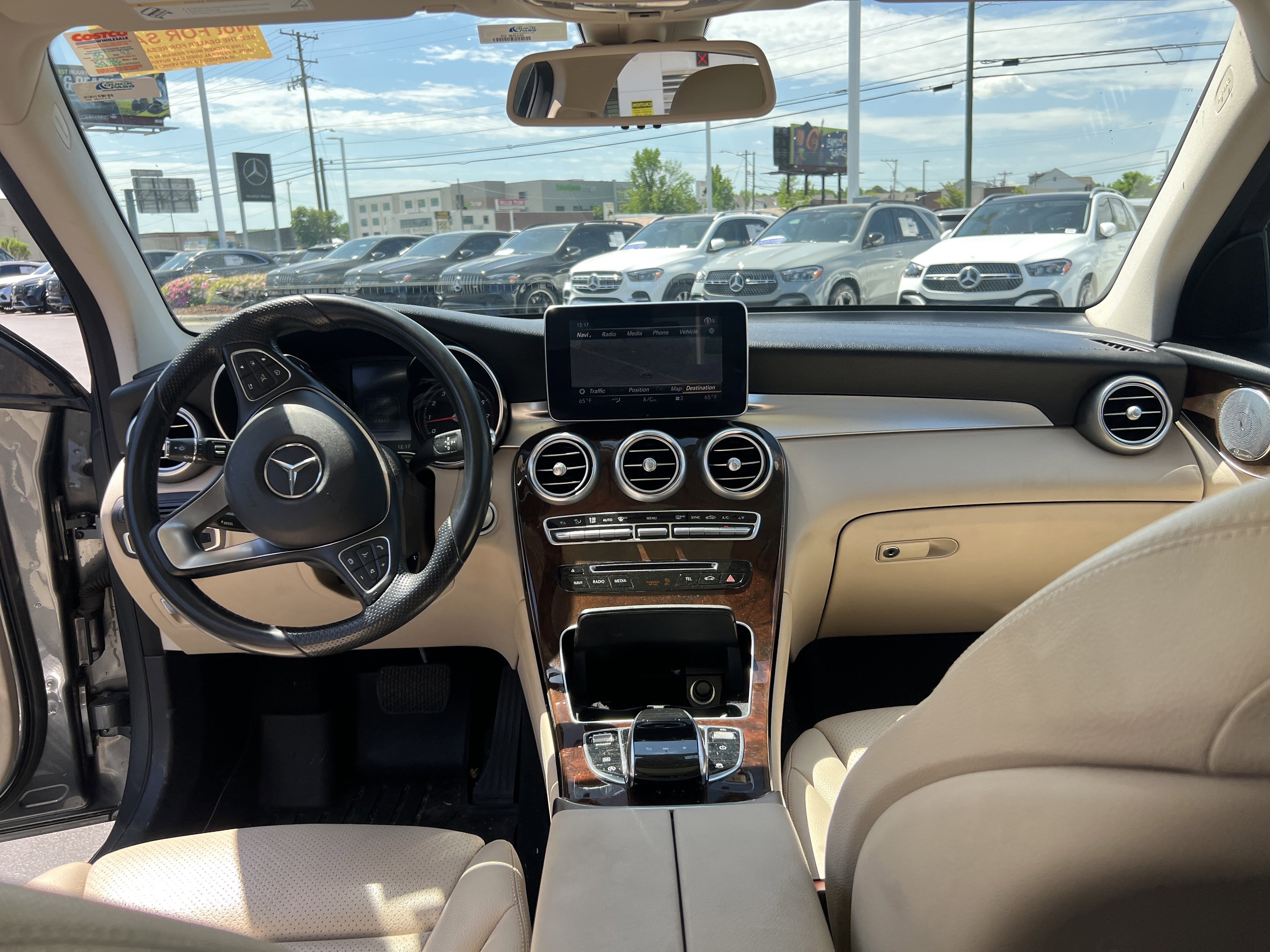 Used 2017 Mercedes-Benz GLC 300 image 29