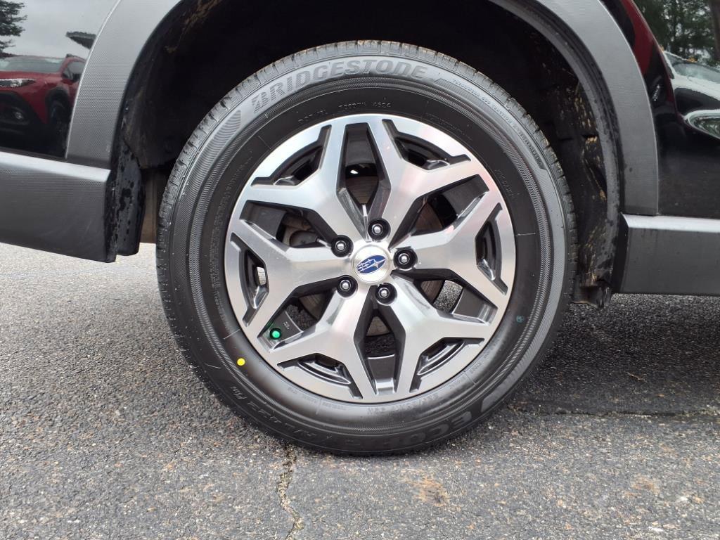 Used 2024 Subaru Forester Premium image 7