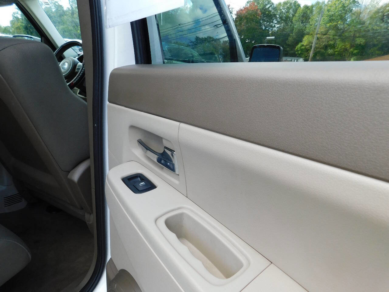 Used 2011 Jeep Liberty Sport w/ Popular Equipment Group image 13