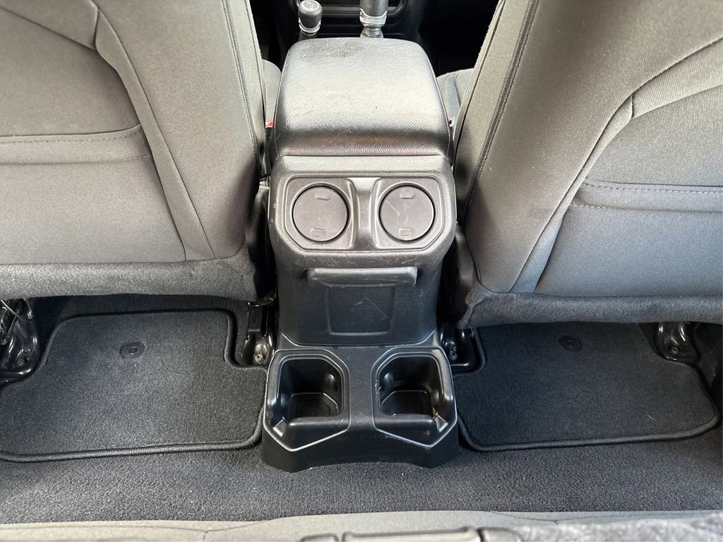 Used 2021 Jeep Wrangler Sport image 34