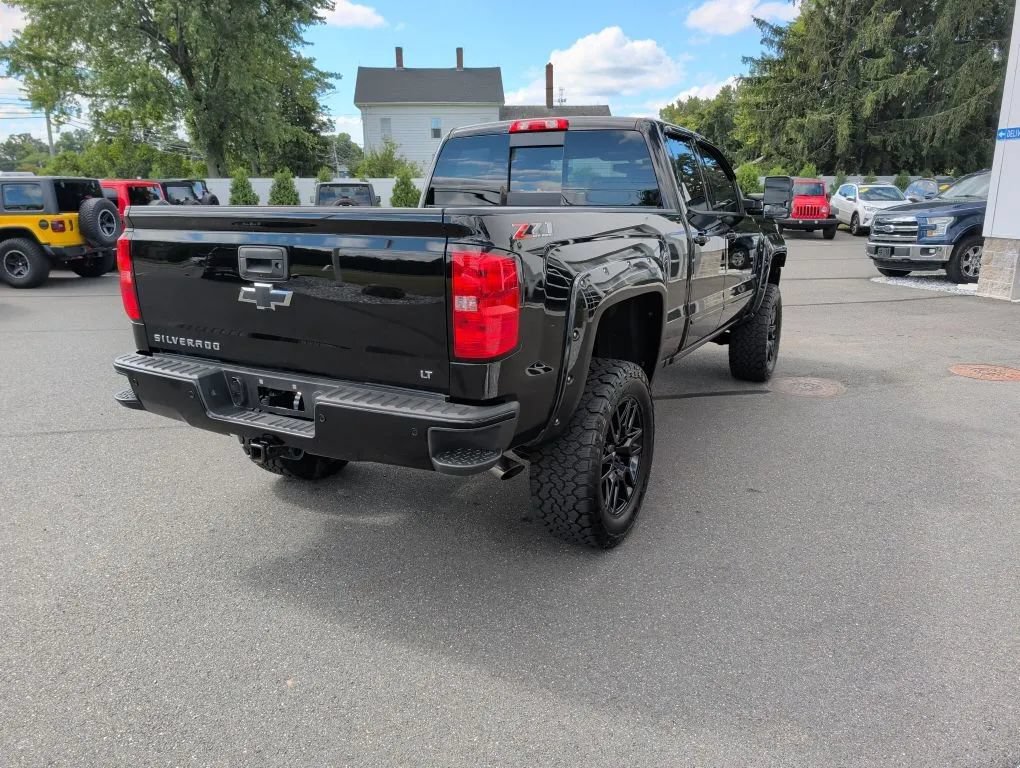 Used 2018 Chevrolet Silverado 1500 LT w/ All Star Edition AWD/4WD image 19