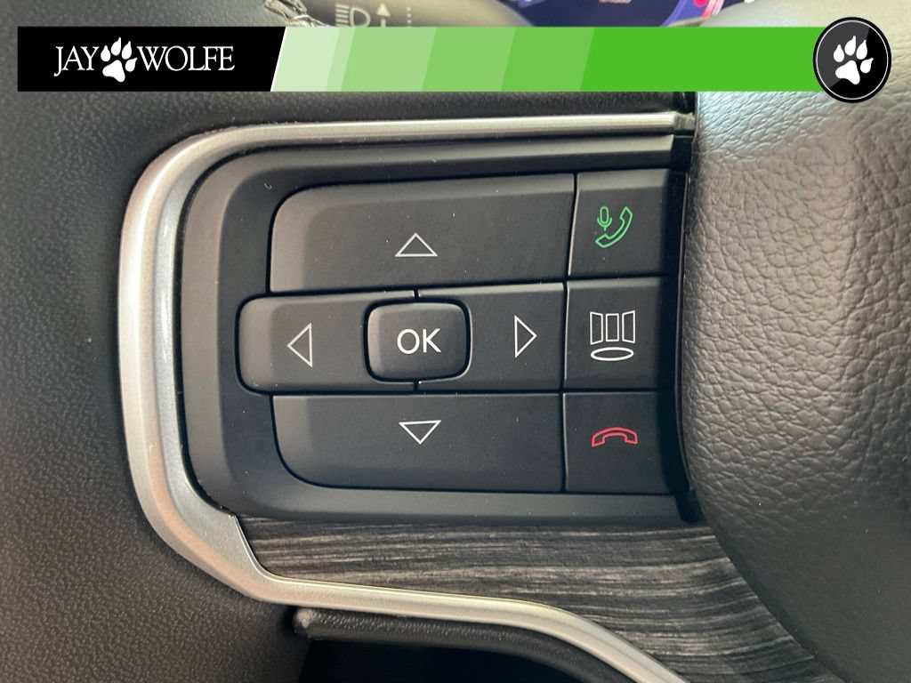 Used 2024 Jeep Wagoneer Series II AWD/4WD image 12