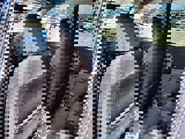 Used 2015 MAZDA MAZDA5 Sport image 19