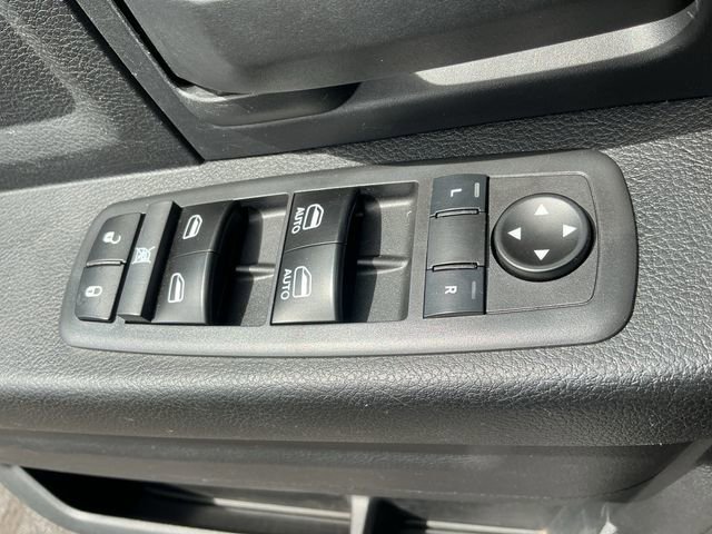 Used 2013 RAM 1500 Express AWD/4WD image 25