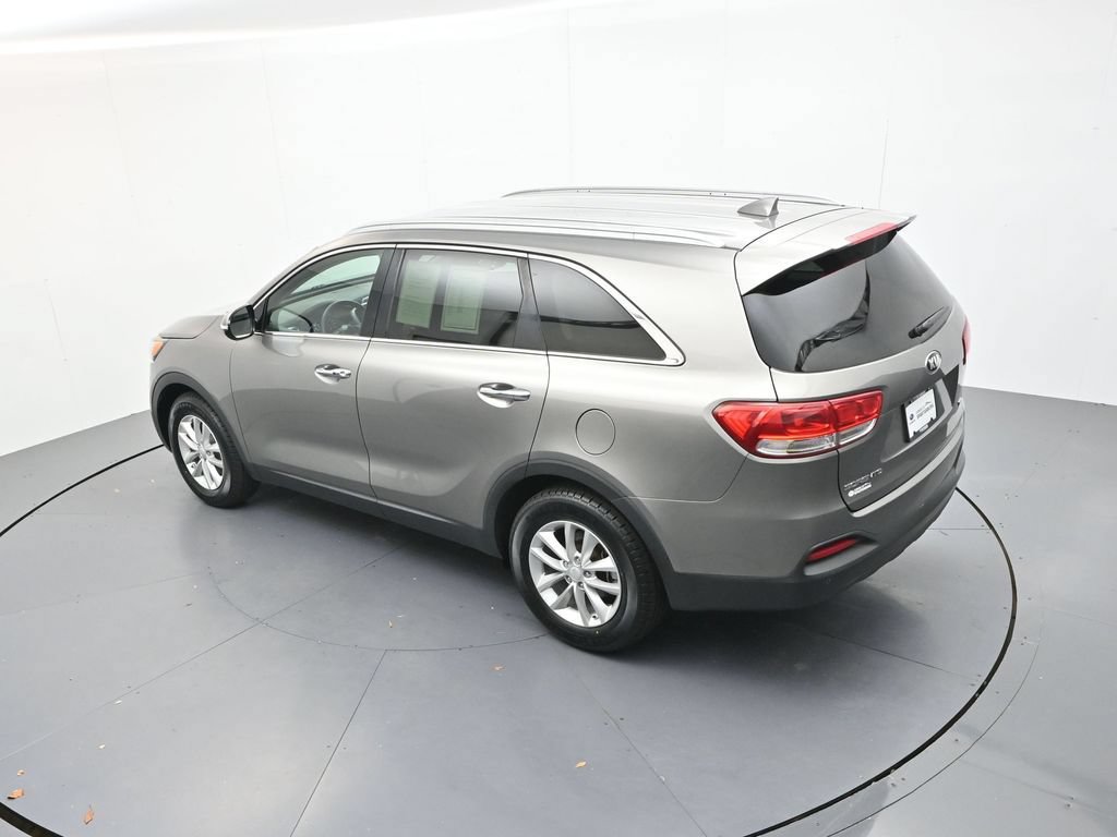Used 2017 Kia Sorento FWD image 28