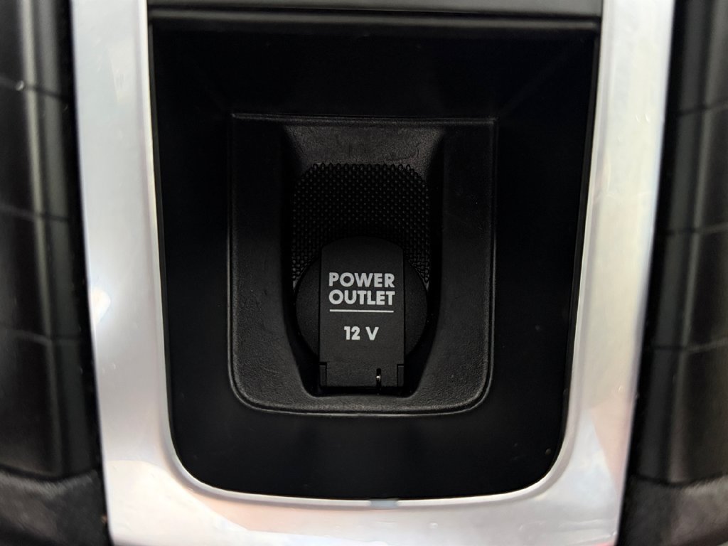 Used 2021 Porsche Macan S AWD/4WD image 37