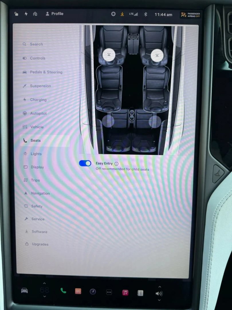 Used 2021 Tesla Model X Long Range AWD/4WD image 18