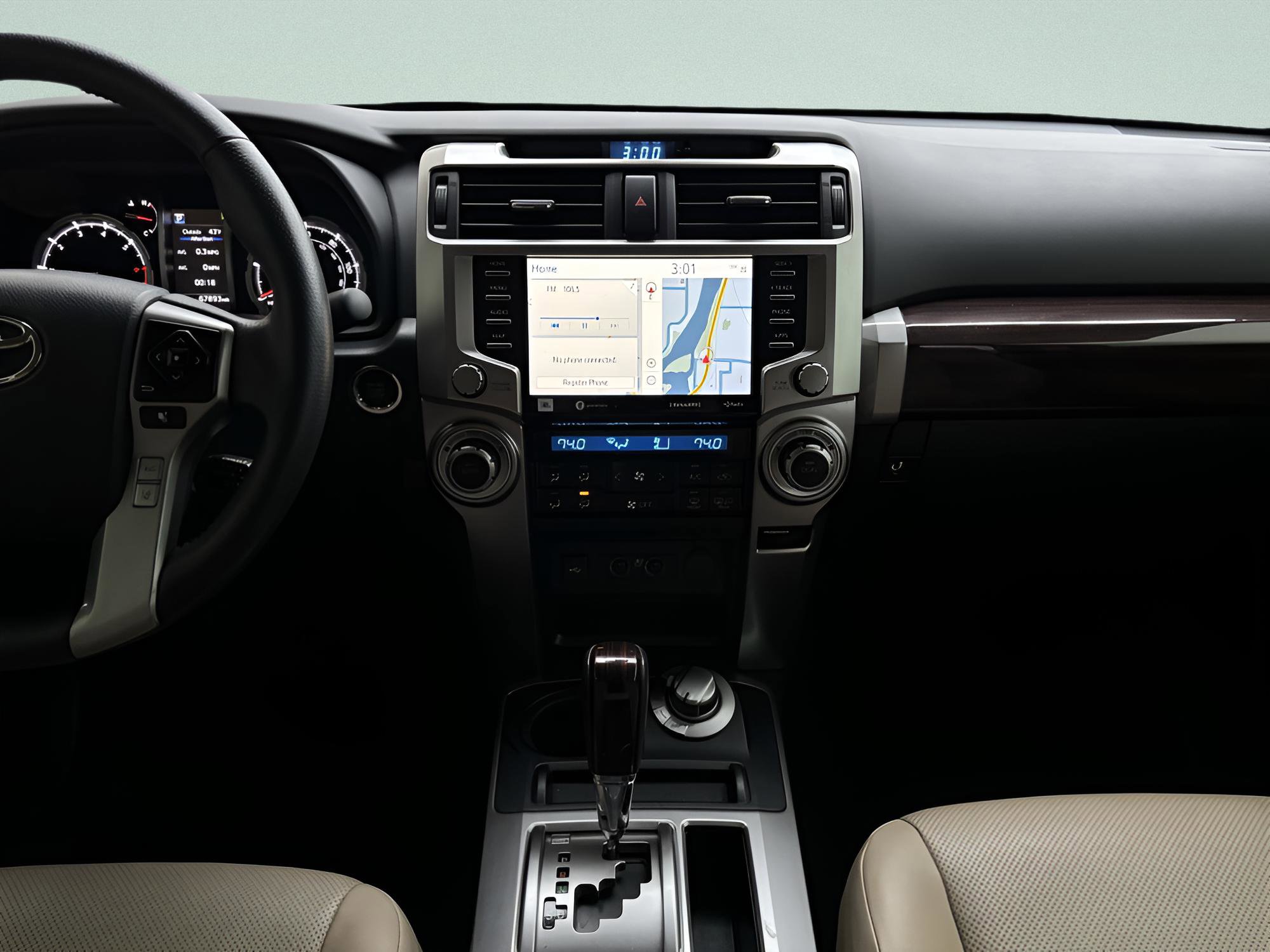 Used 2020 Toyota 4Runner Limited image 32