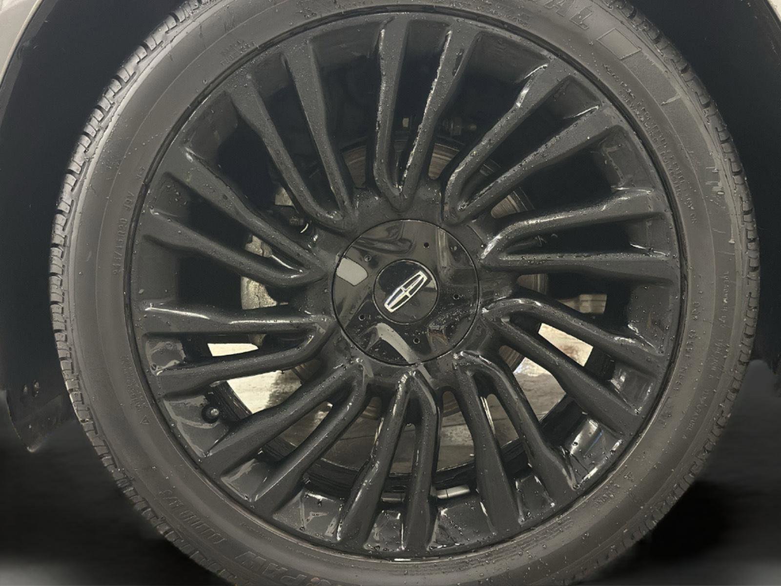 Used 2022 Lincoln Corsair Reserve w/ Equipment Group 201A image 7